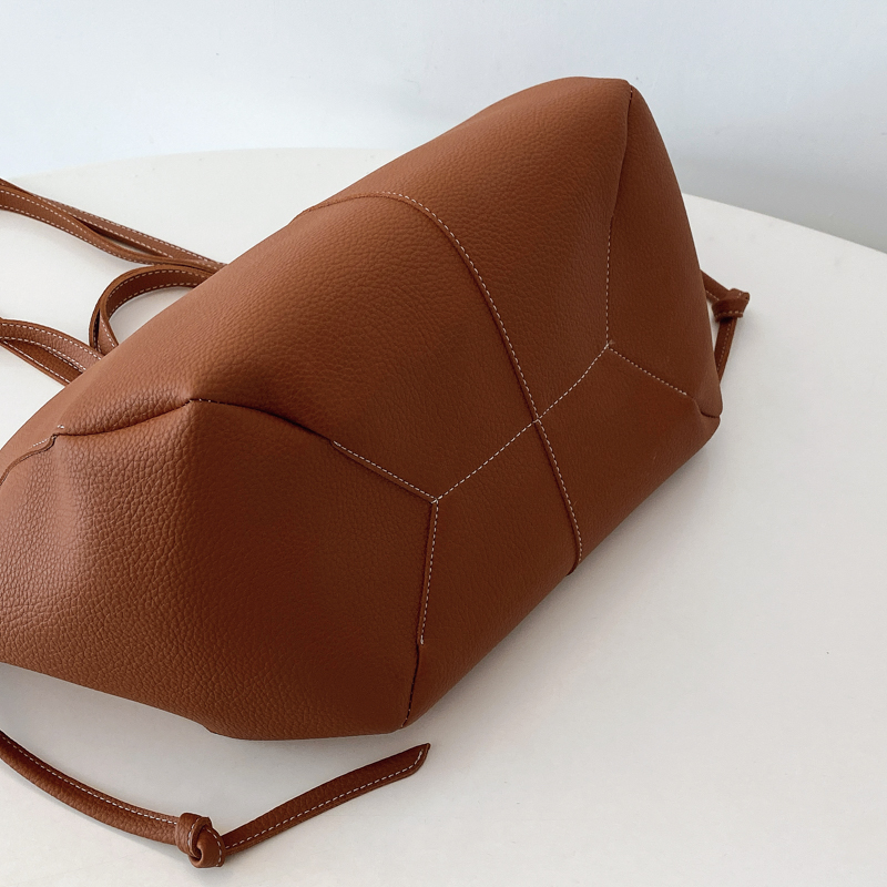 Büyük Kapasiteli Deri Fermuar  - Women Bags In Trend incelemesi ve fiyatı